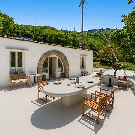 Nest Gateway - Panoramic Mountain Views Apikia (Andros)